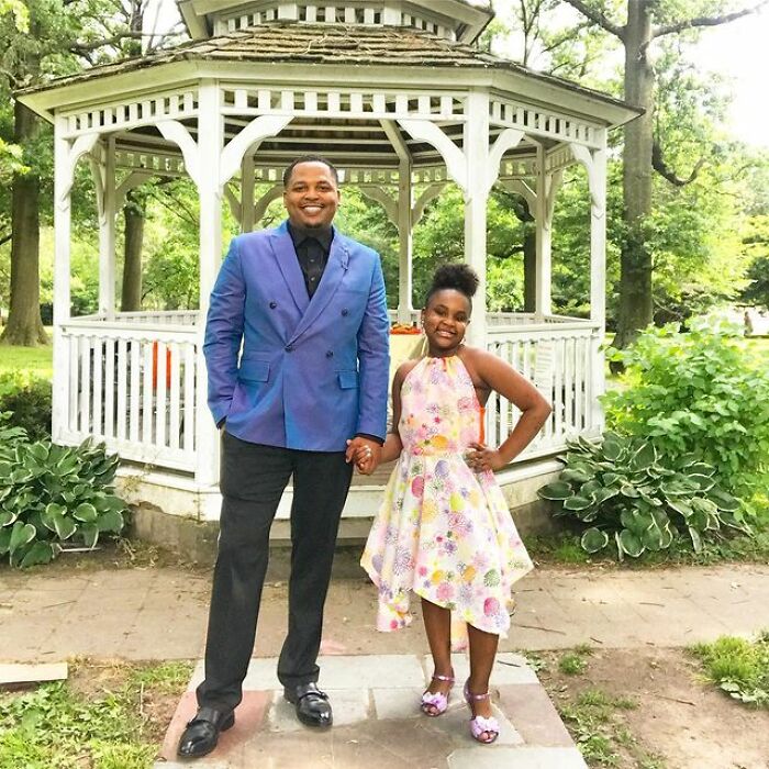 Погледнете како еден татко креира кул облека за неговата 9-годишна ќерка