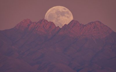 Зачудувачки фотографии од Месечината кои го одземаат здивот