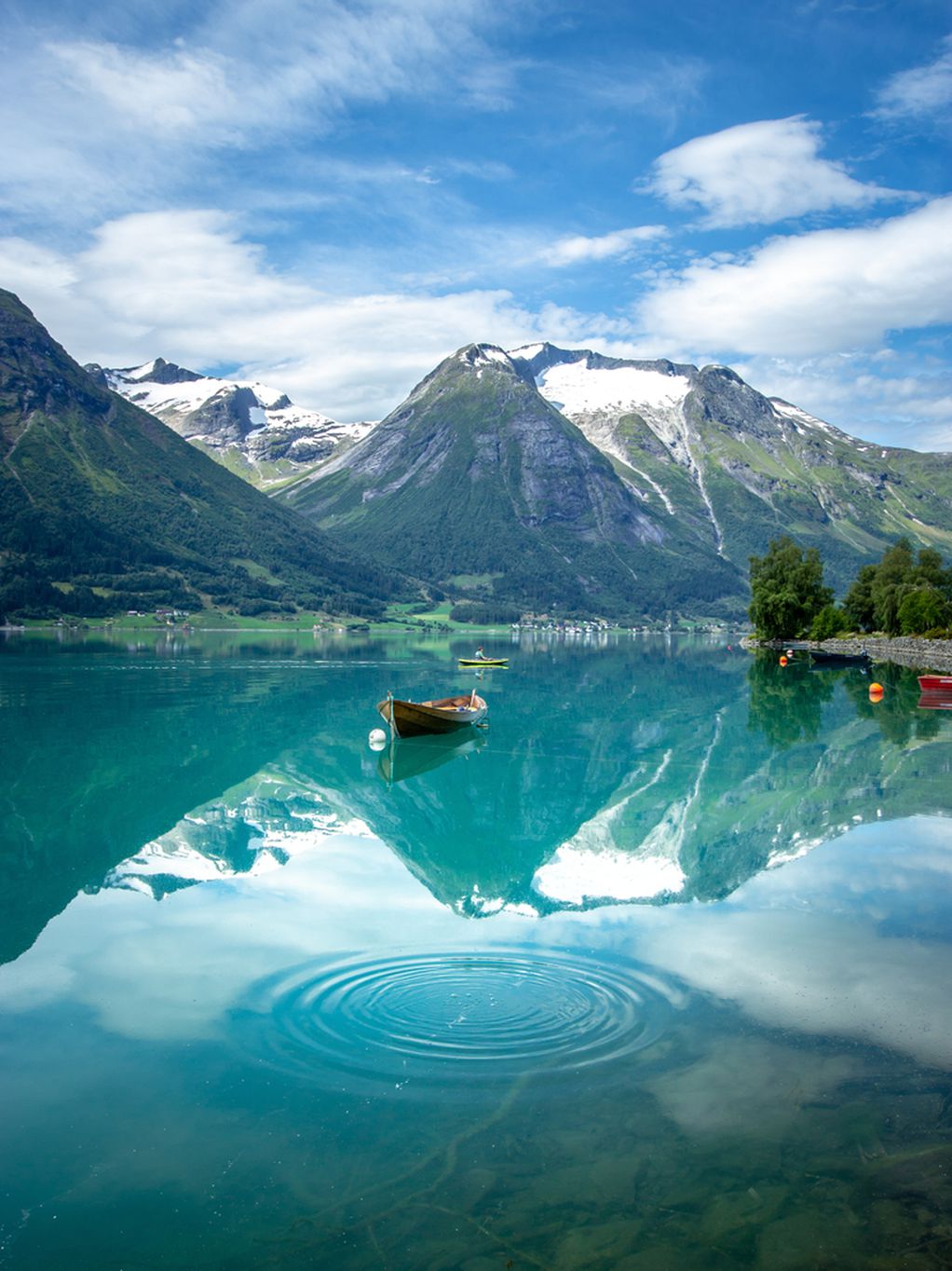 Прекрасни глечери, тиркизни езера и водопади: Добредојдовте во норвешкото кралство на природата!
