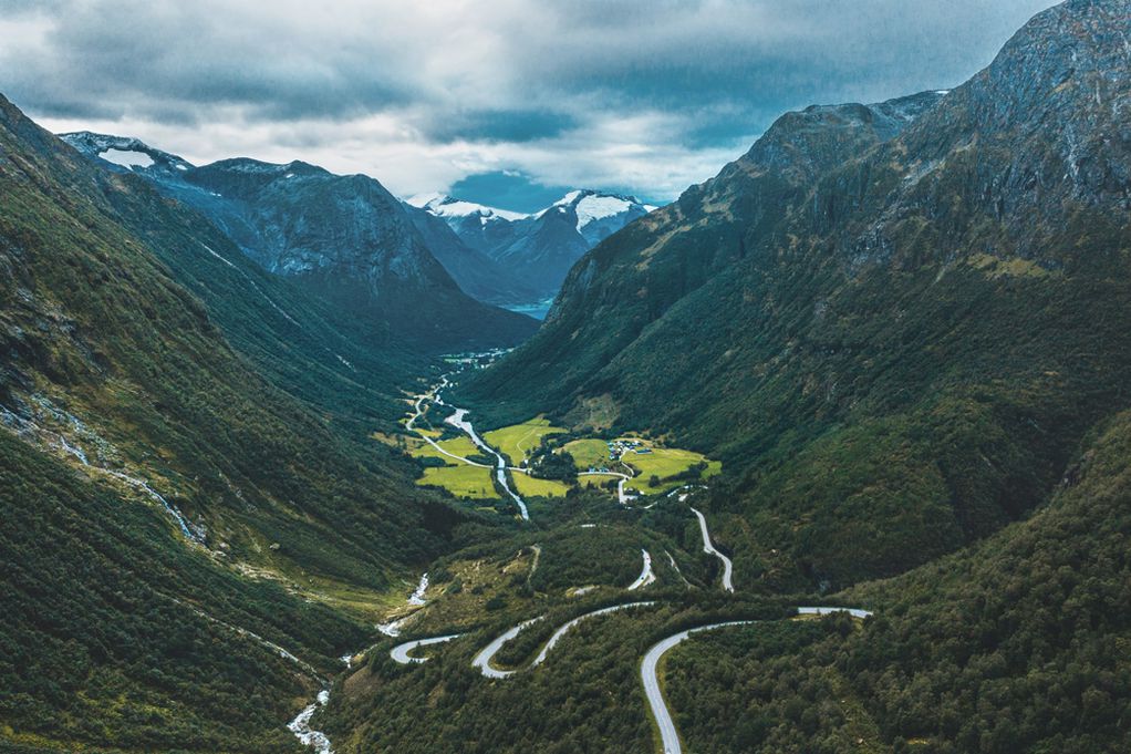 Прекрасни глечери, тиркизни езера и водопади: Добредојдовте во норвешкото кралство на природата!