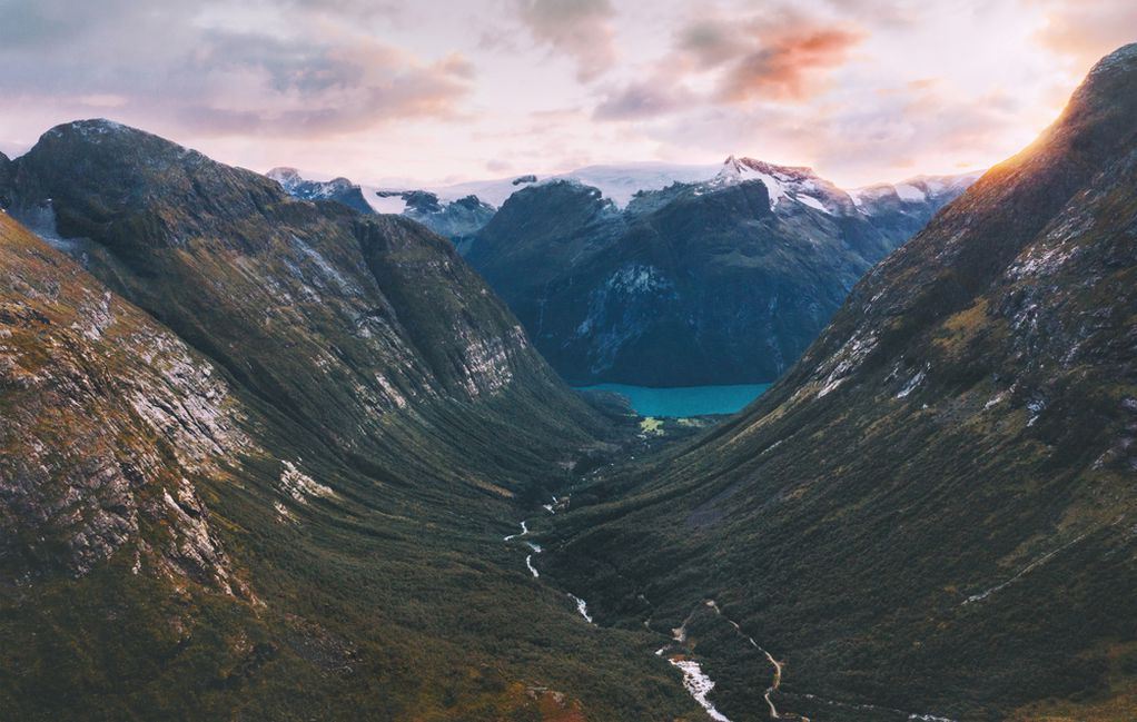 Прекрасни глечери, тиркизни езера и водопади: Добредојдовте во норвешкото кралство на природата!