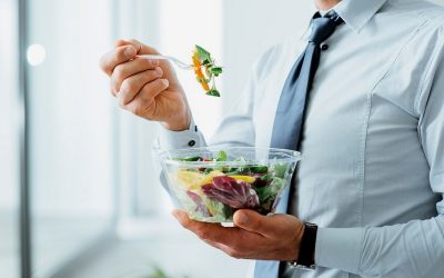 Хранете се квалитетно додека сте на работа: 5 предлози за здрави оброци