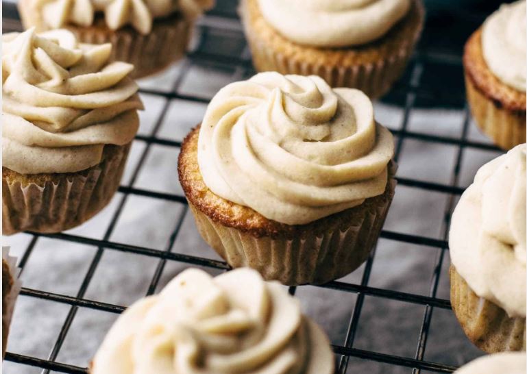 Рецепт: Мафини со вкус на ванила и карамела