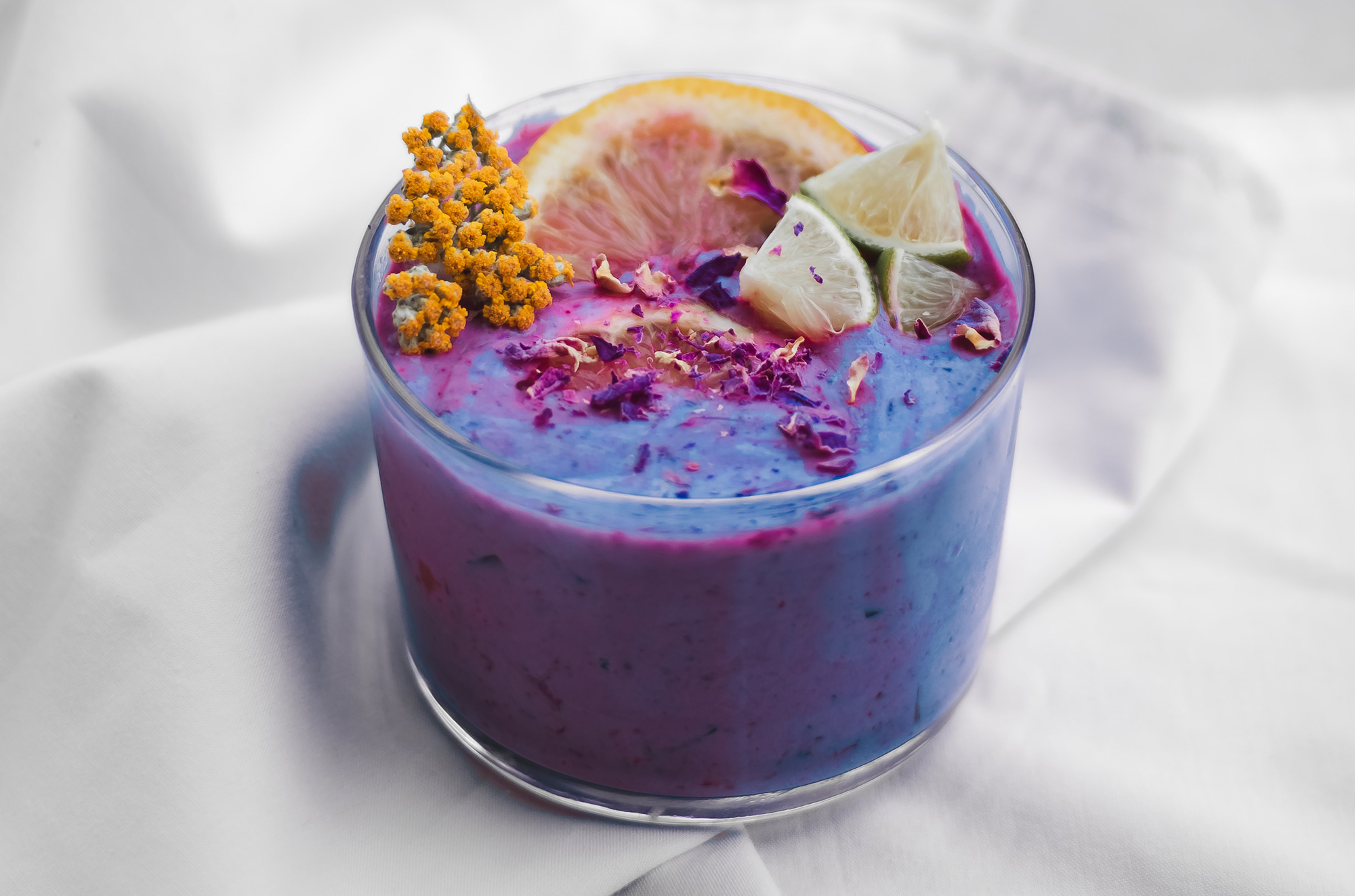 Неколку рецепти за смуди што можете да ги пробате во текот на оваа работна недела