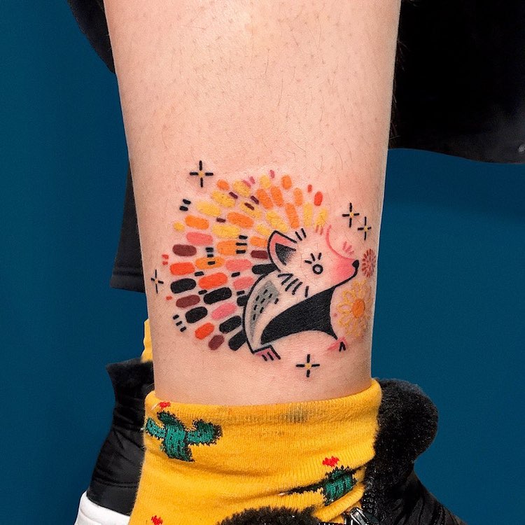 Овие шарени тетоважи од животни изгледаат како ликови од стрипови 