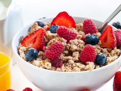 5 правила за појадок со кои ќе го намалите вишокот килограми