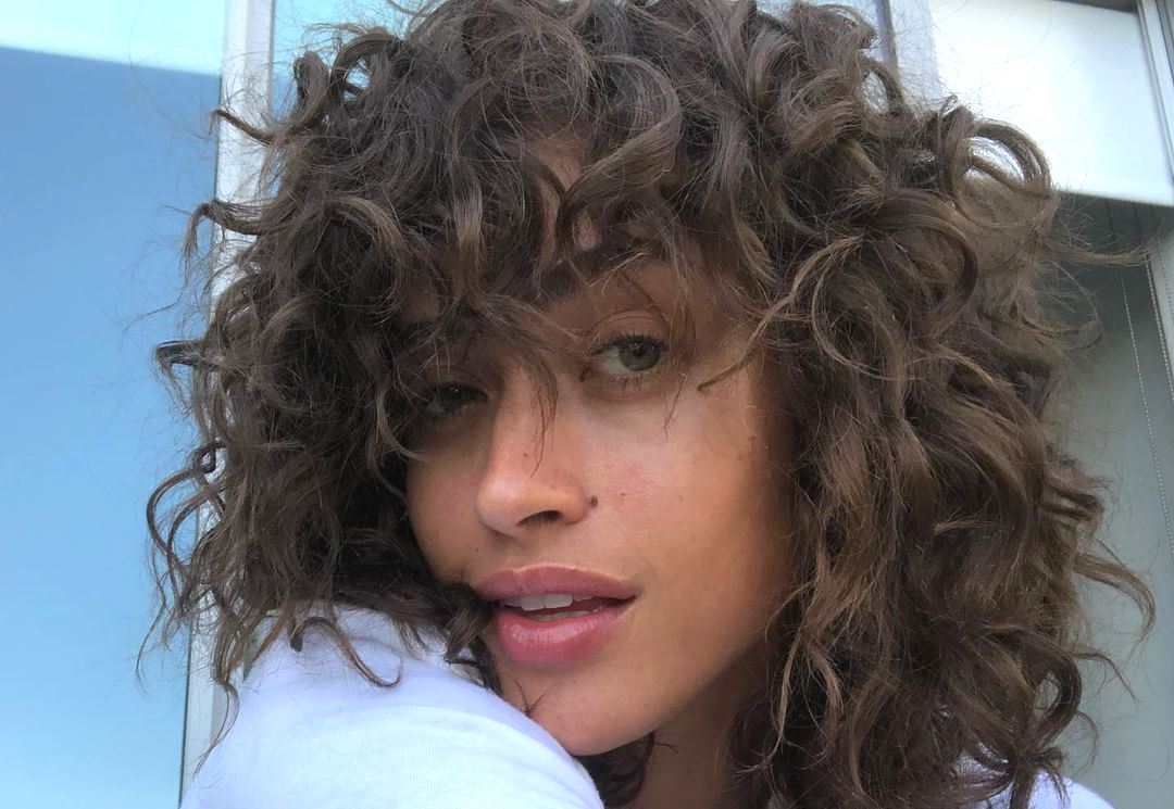 Водечки тренд за претстојната сезона: Оваа ретро фризура ќе биде хит за време на пролетта