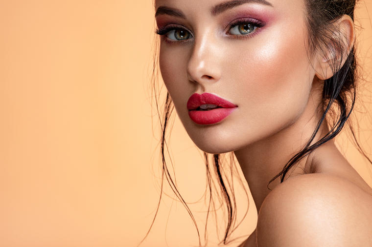 3 водечки трендови за шминкање за ова лето