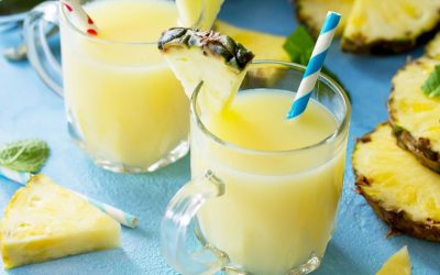 Хит пијалак за ова лето: Рецепт за кремаста лимонада со ананас