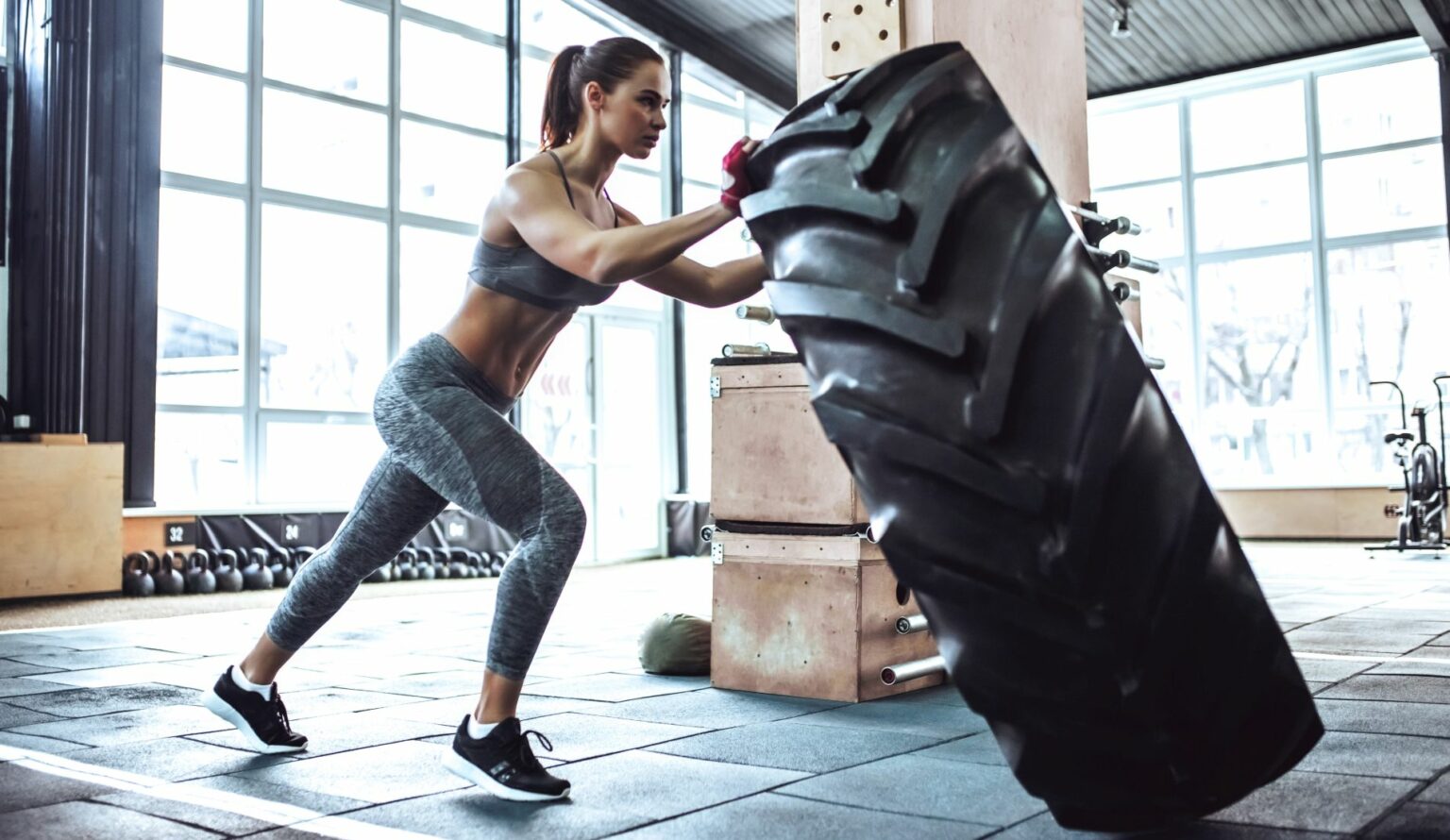 Што е „tyre workout“ и зошто треба да го пробате?