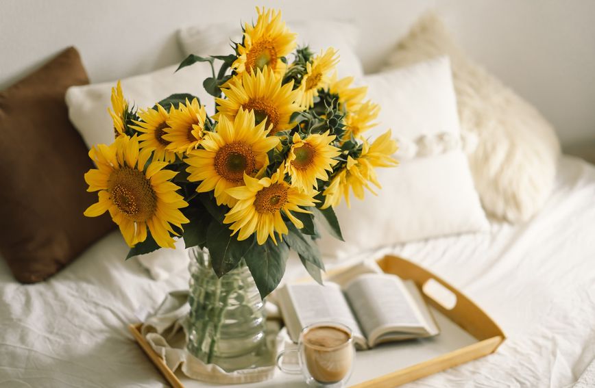 5 совети со кои сончогледите ќе траат подолго во вазна