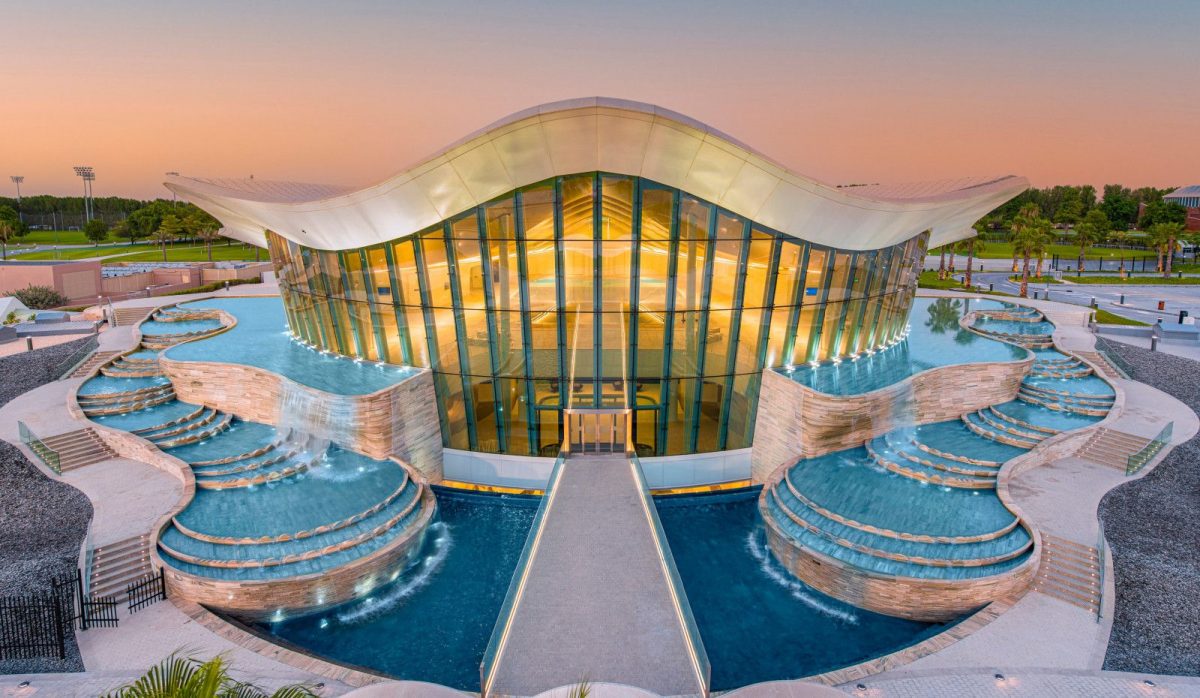 Базен длабок 60 метри што крие потопен град