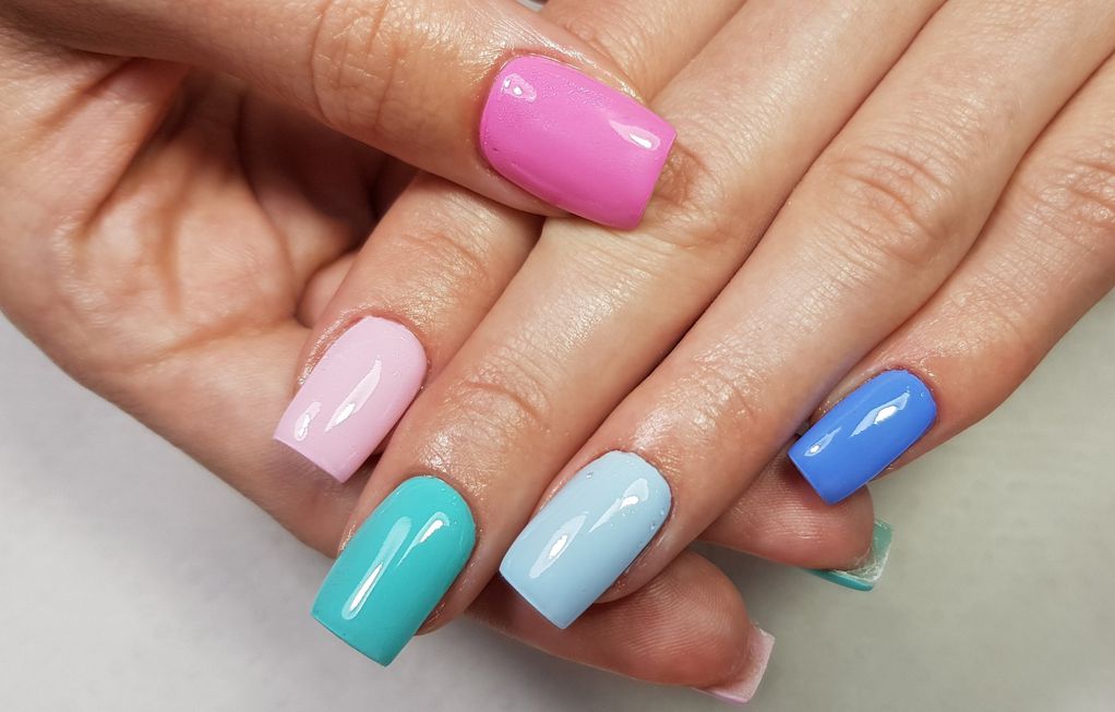 20 идеи за летен маникир што ќе сакате да ги копирате