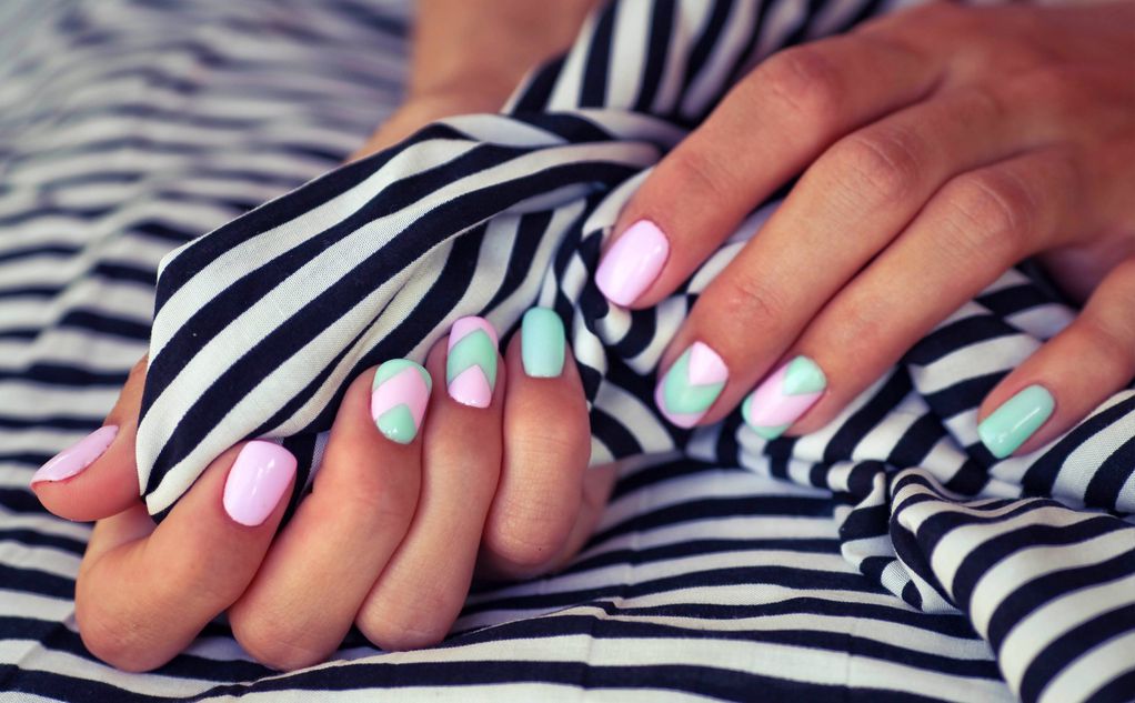 20 идеи за летен маникир што ќе сакате да ги копирате