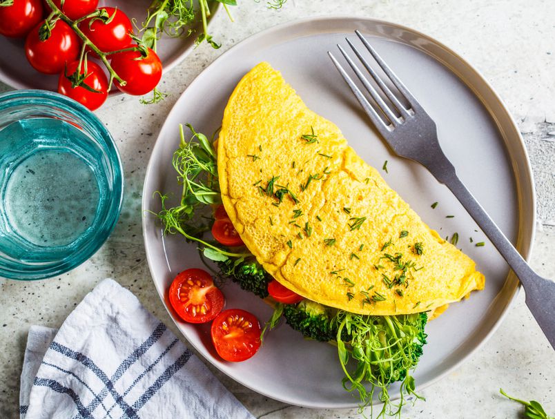 Полн со протеини: Рецепт за омлет што не содржи јајца и млеко