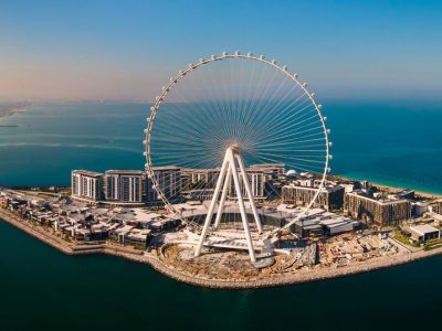 Се отвора најголемото панорамско тркало во светот: Поглед на Дубаи од височина од 250 метри