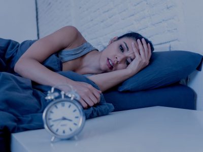 Која е поврзаноста помеѓу тренинзите и проблемите со спиење?