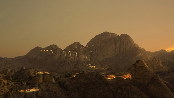Ресорт во Саудиска Арабија им нуди неповторливо искуство на посетителите под ноќното пустинско небо