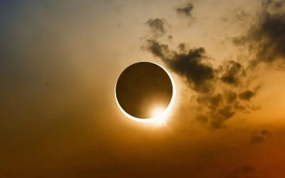 Затемнувањето на Сонцето на 30 април ни носи важен настан: Космички повик за промена!