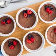 Вистинско чоколадно задоволство: Рецепт за највкусниот пудинг без брашно и шеќер