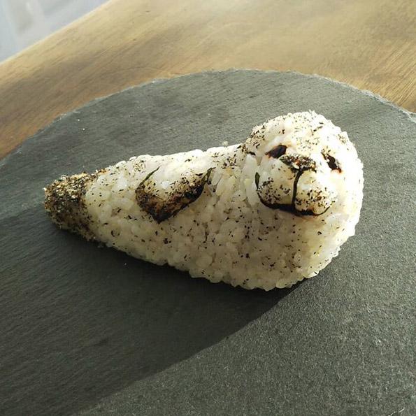 Јапонски уметник изработува неверојатни ремек-дела од ориз!