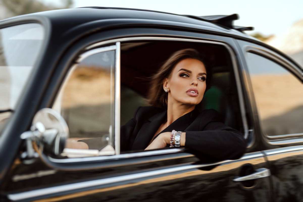 Големи промени за овие 3 хороскопски знаци во 2023 година во поглед на љубовта и кариерата!