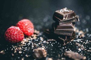 Што се случува со вашиот организам доколку секојдневно консумирате чоколадо? 