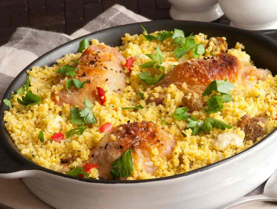 Прсти да излижете: Рецепт со пилешко и кускус