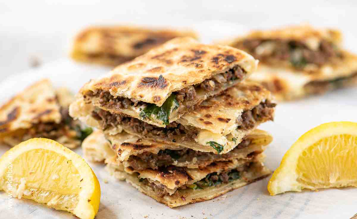 Вкусно, превкусно: Рецепт за ѓомлезе со спанаќ и сирење