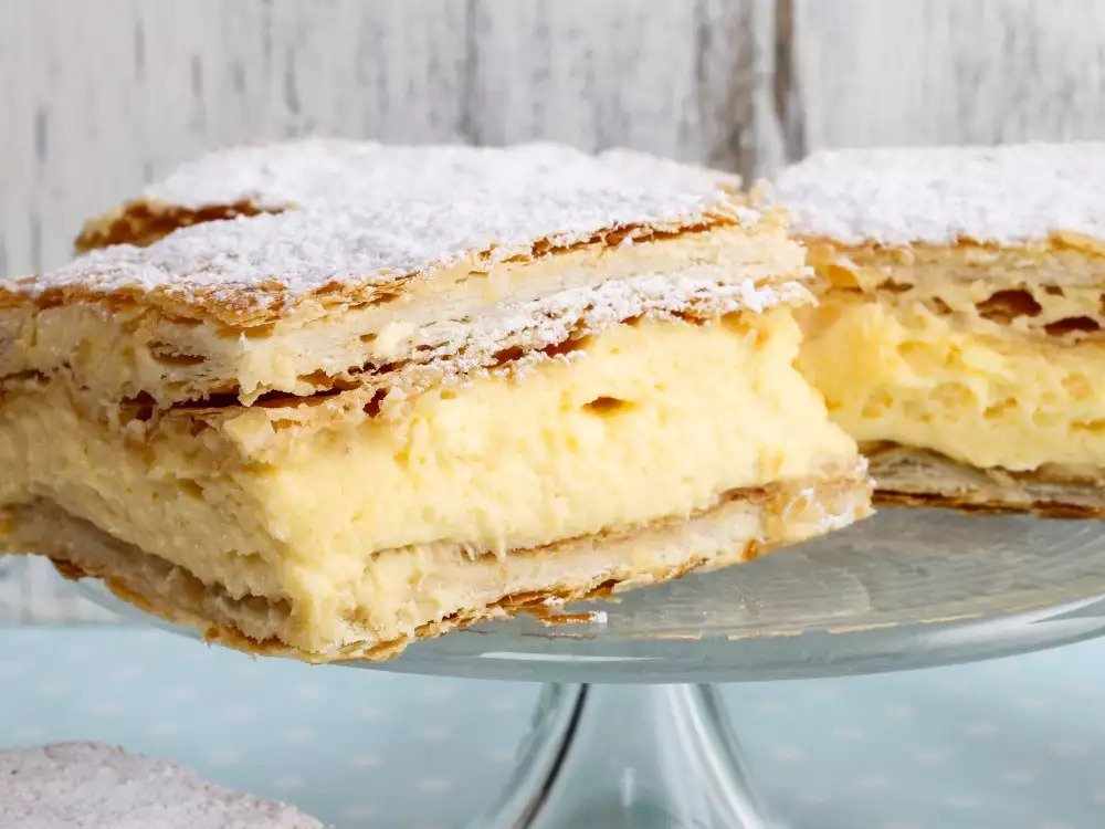 Готова е за половина час: Рецепт за највкусната кремпита!