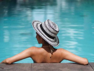 На кој начин хлорот во базенот може да влијае врз вашето тело?