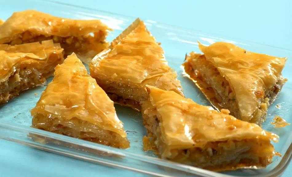 Вкусна, превкусна: Рецепт за домашна пита со јаболка