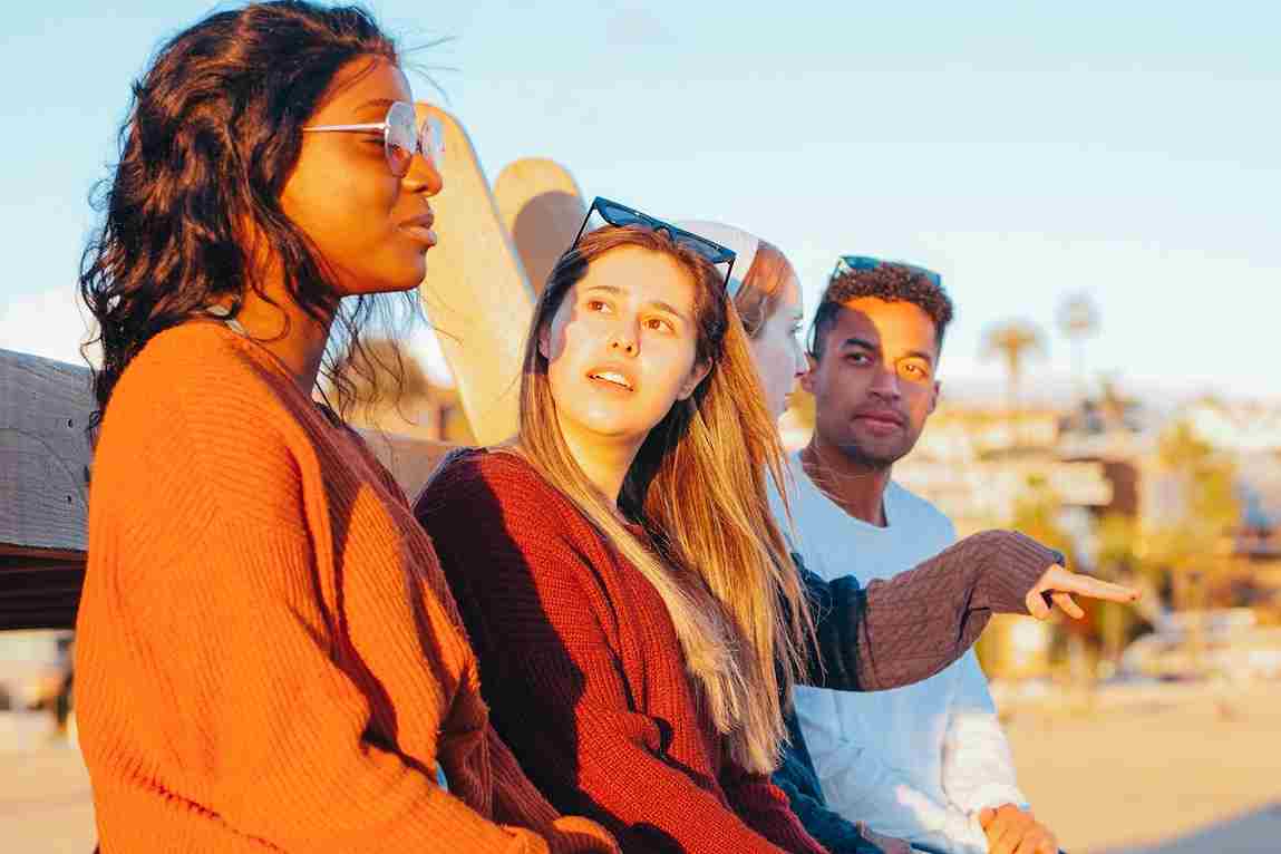 Како да препознаете дека некој ве лаже?