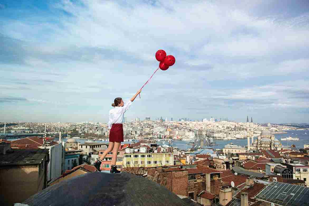 Никогаш нема да ги задоволите другите, затоа бидете свои!